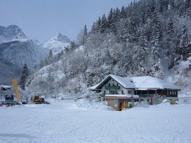 Posthof in Lofer im Winter